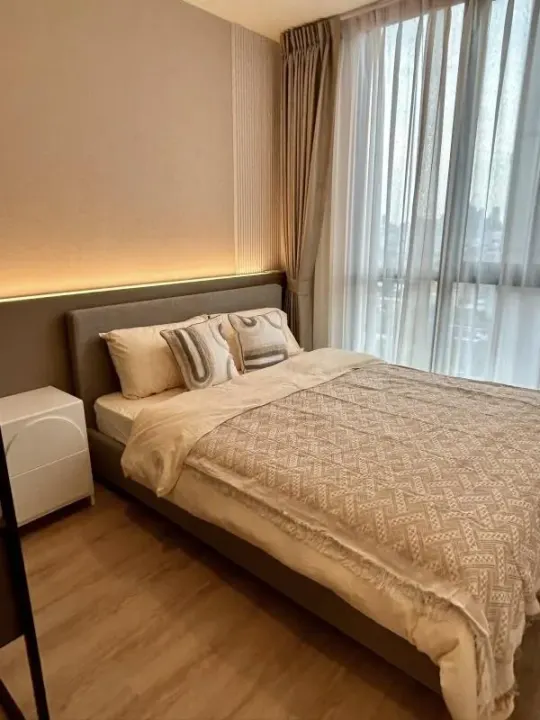 Property photos for Nue District R9