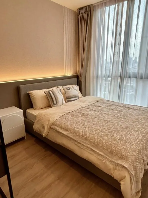 Property photos for Nue District R9