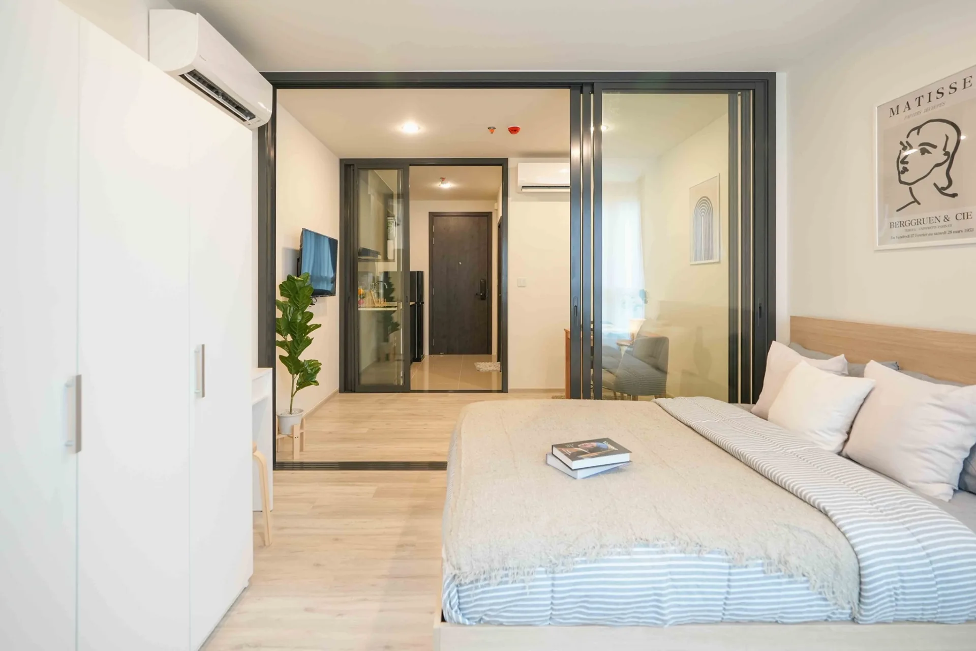 Property photos for XT Huaikhwang