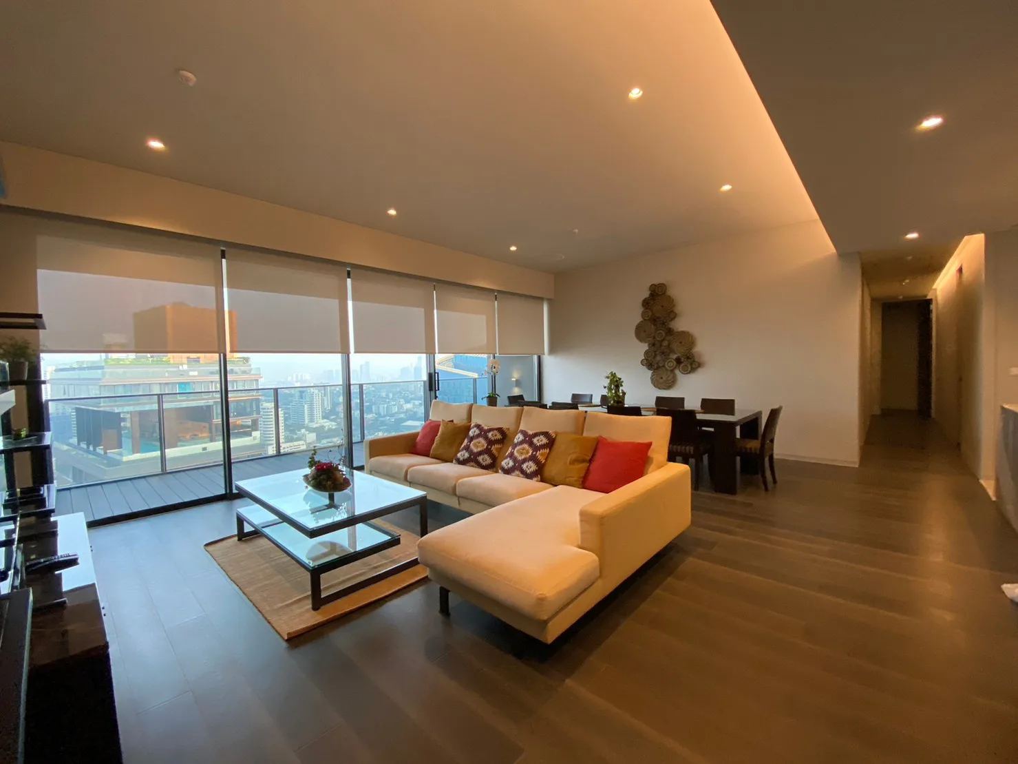 Property photos for Tela Thonglor