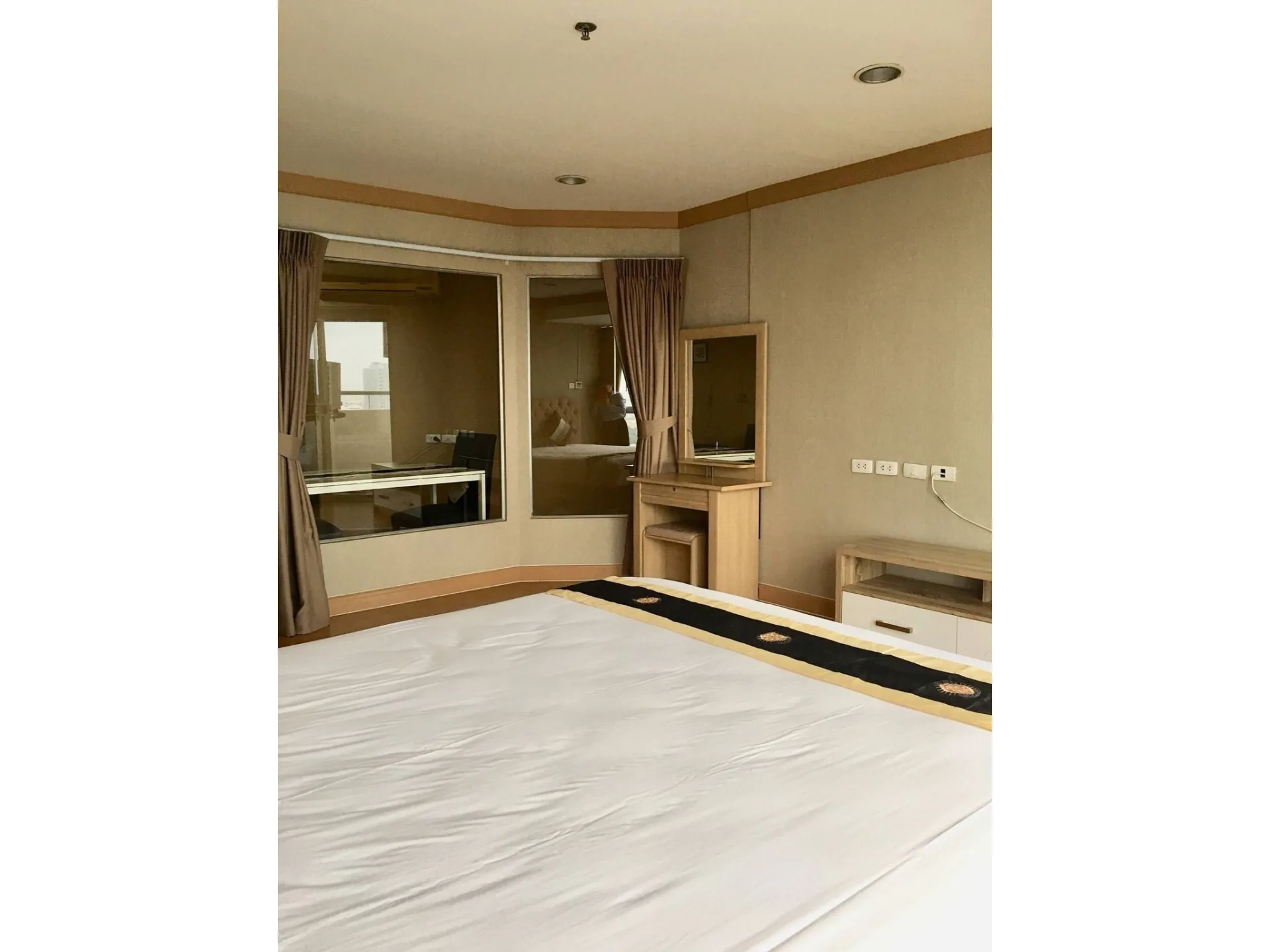 Property photos for The Waterford Diamond