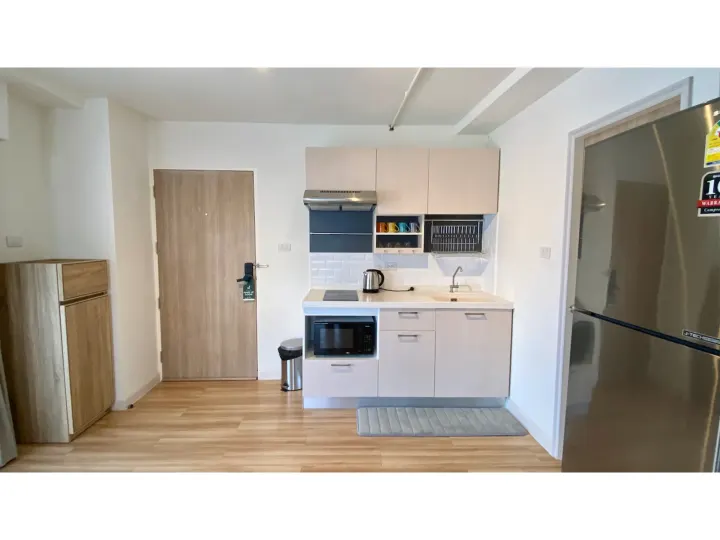 Property photos for 38 Mansion
