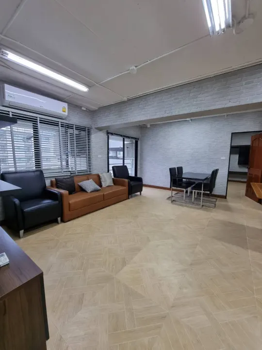 Property photos for Thonglor Tower