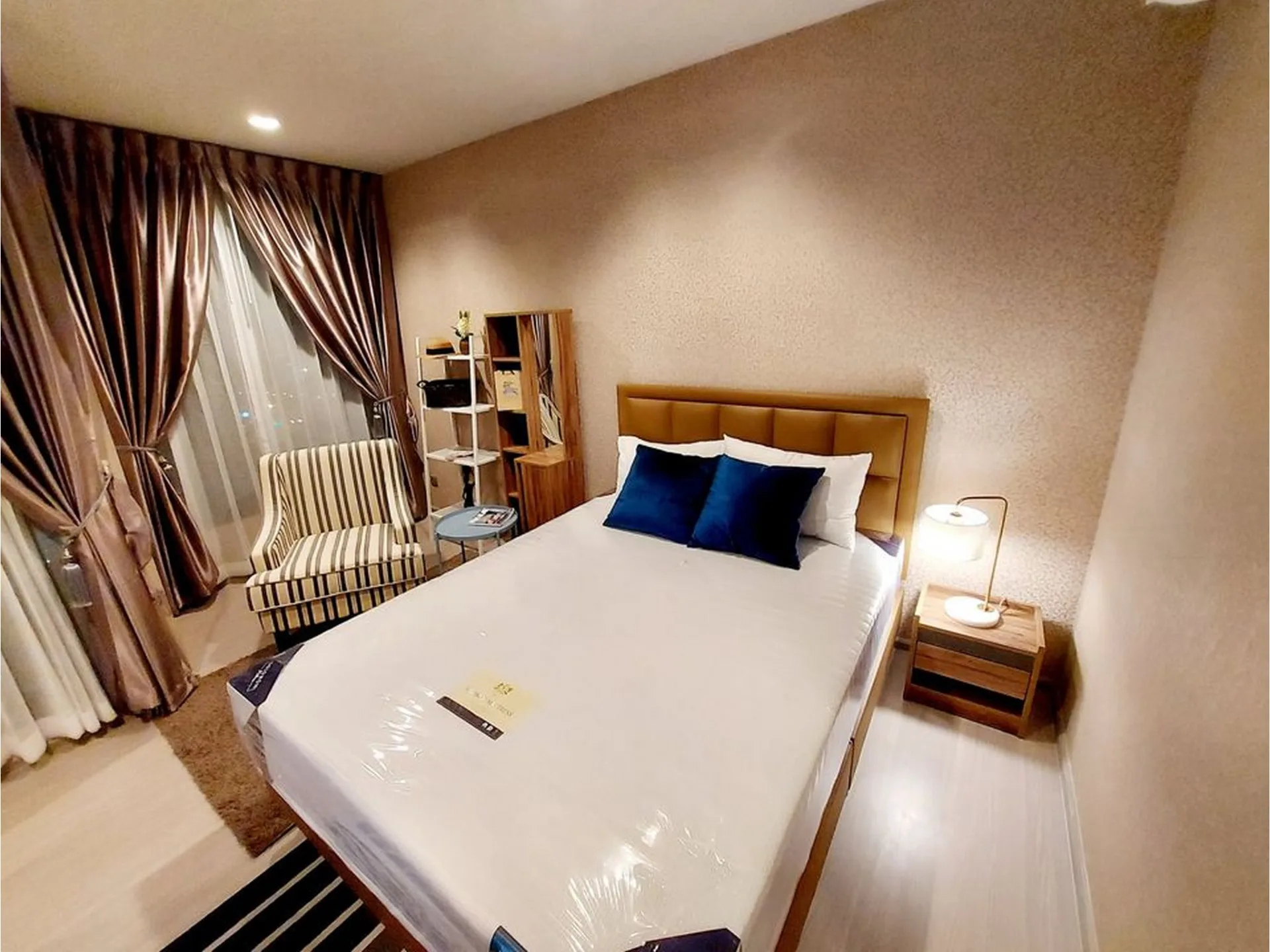 Property photos for LIFE Asoke - Rama 9