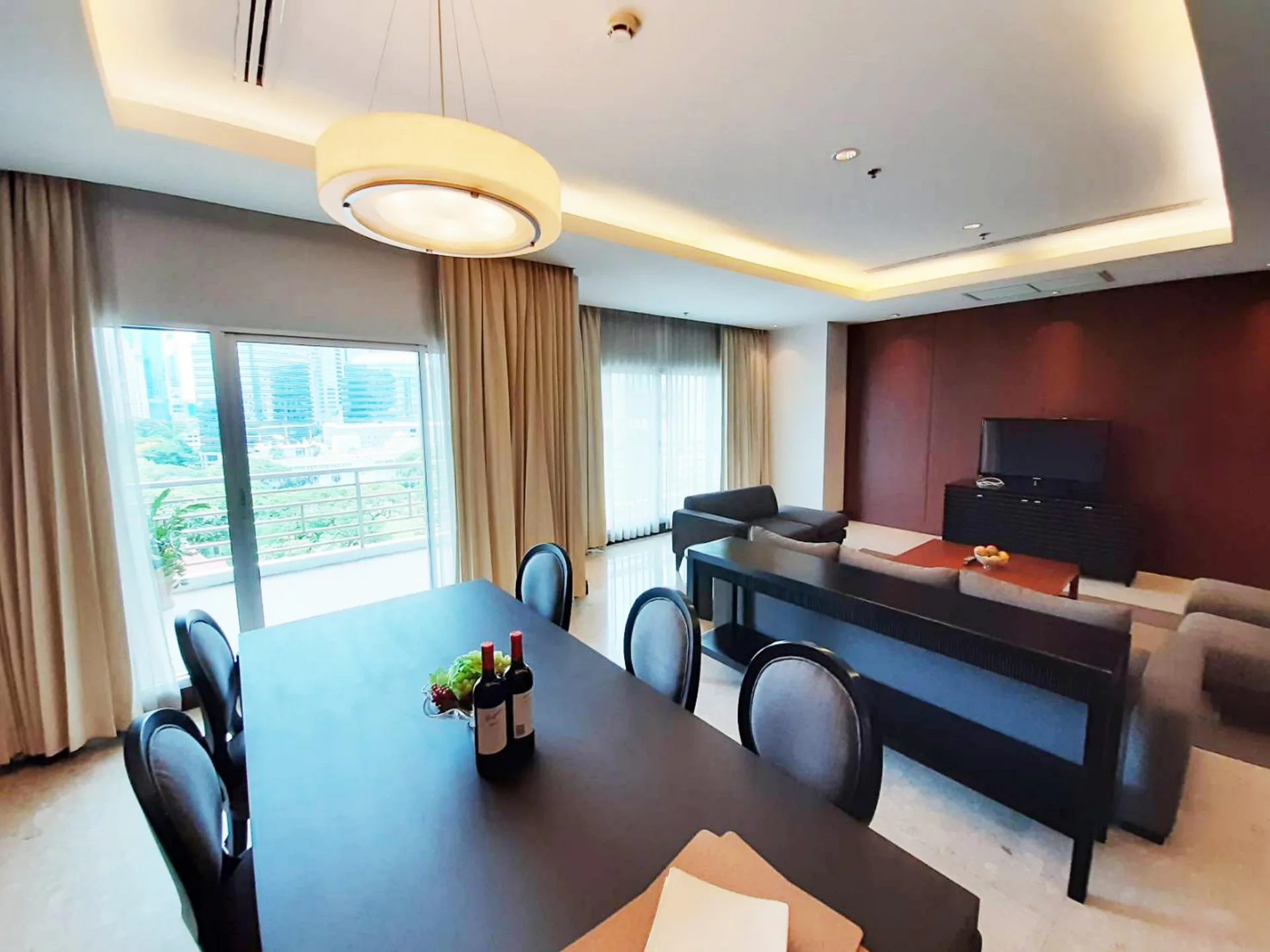 Property photos for Royal Residence Park