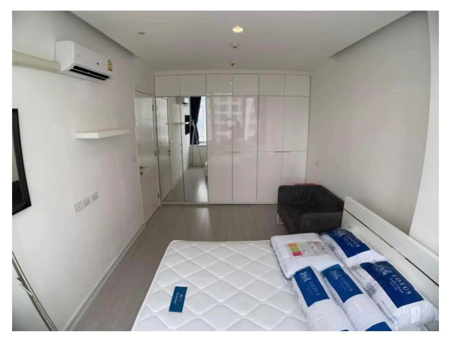 Property photos for Tc Green Rama 9