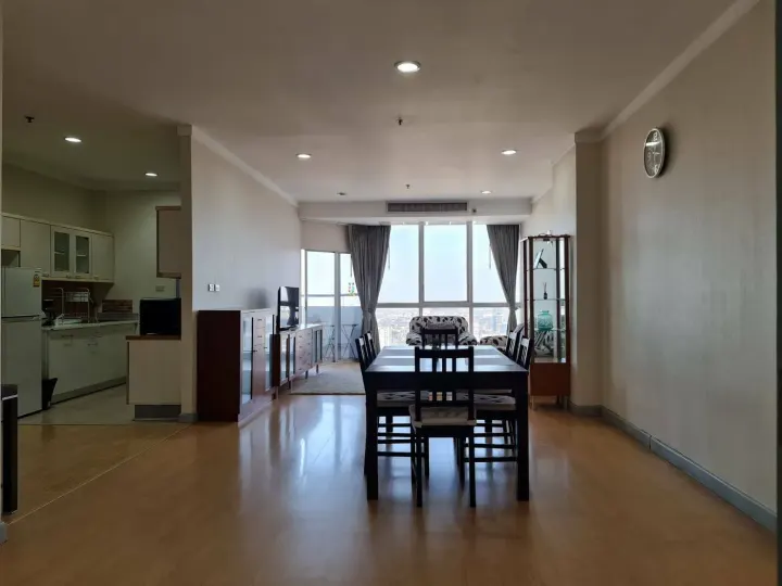 Property photos for The Waterford Diamond