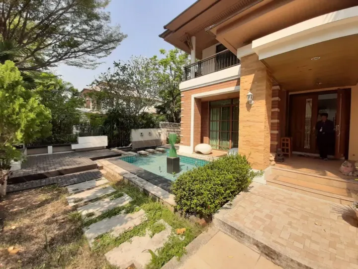 Property photos for Moobaan Narasiri Pattanakarn-srinakarindra