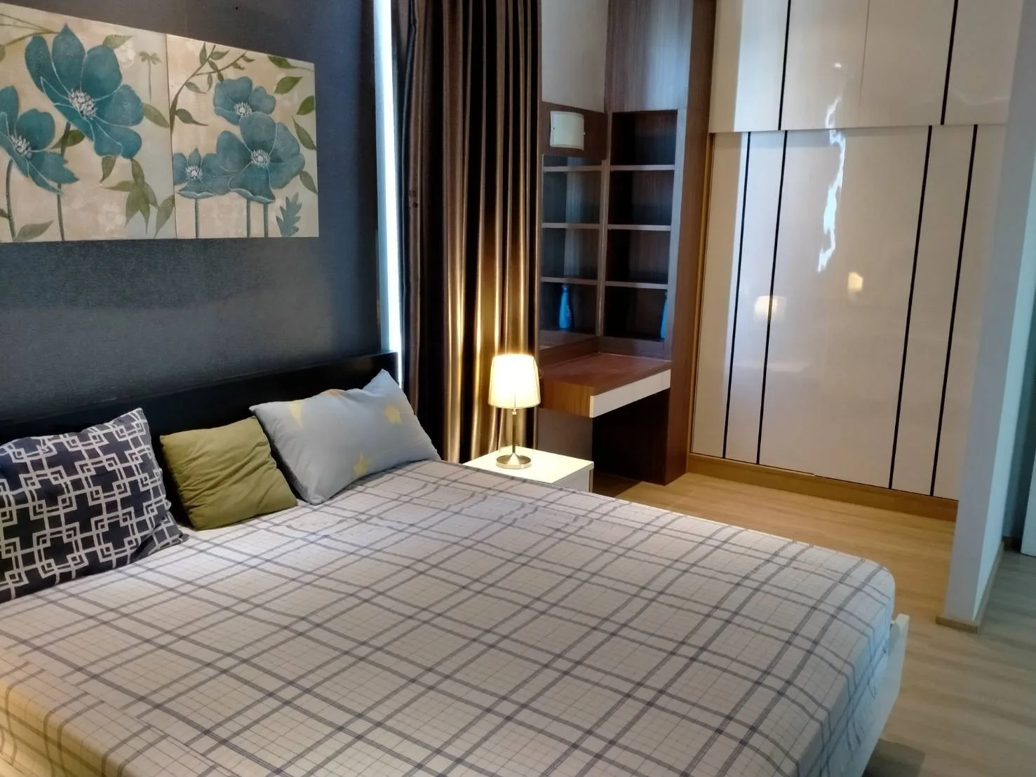 Property photos for Villa Rachatewi