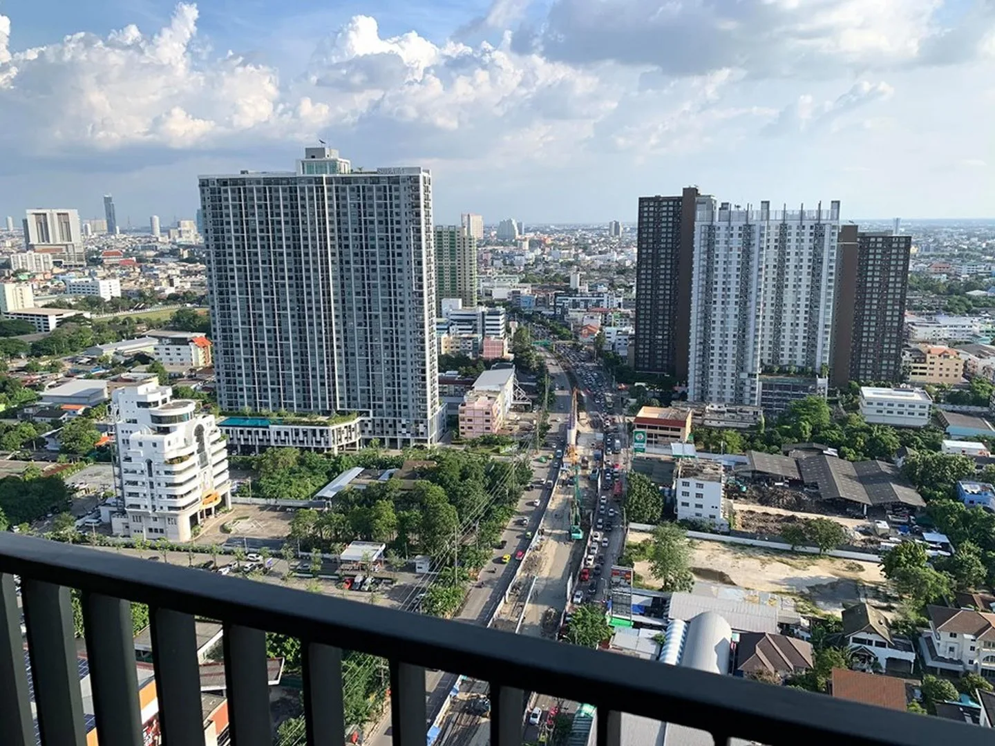 Property photos for Whizdom Station Ratchada - Thapra