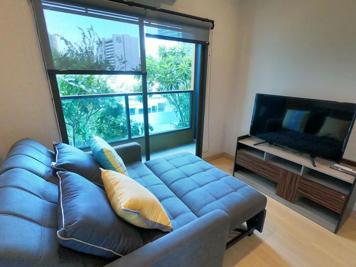 Property photos for Lumpini Suite Phetchaburi - Makkasan