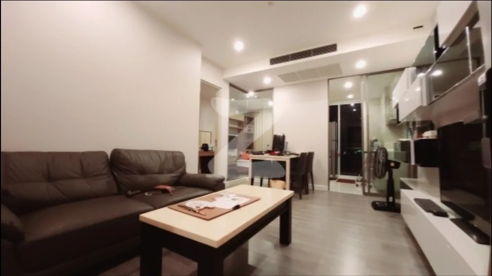 Property photos for The room Sathorn - TanonPun