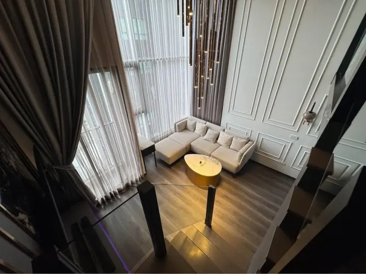 Property photos for Knightsbridge Space Ratchayothin