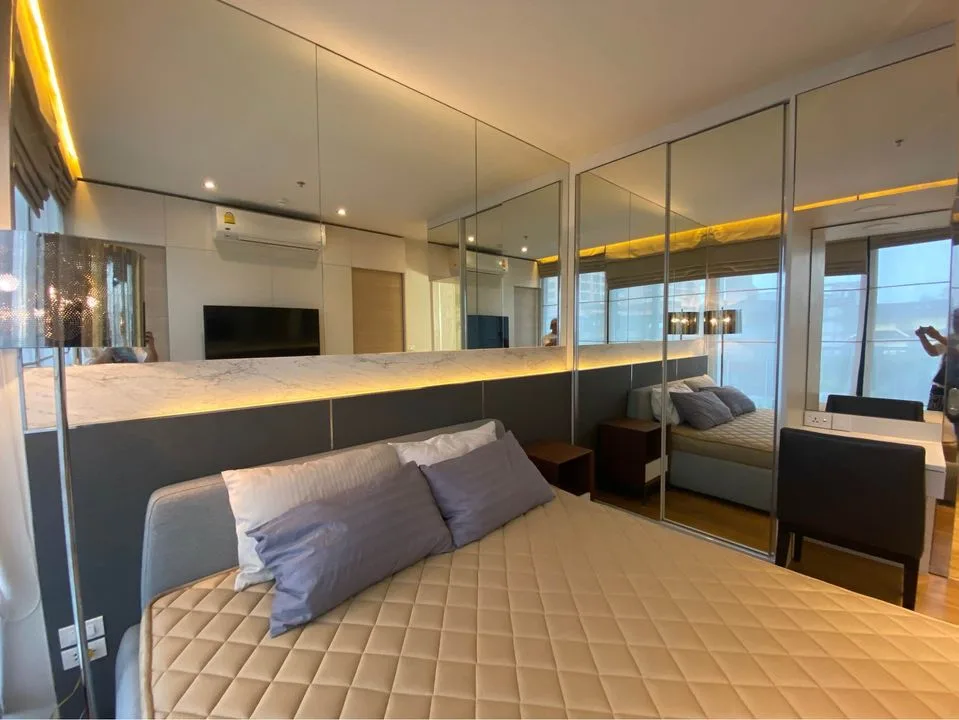 Property photos for Park Origin Phromphong
