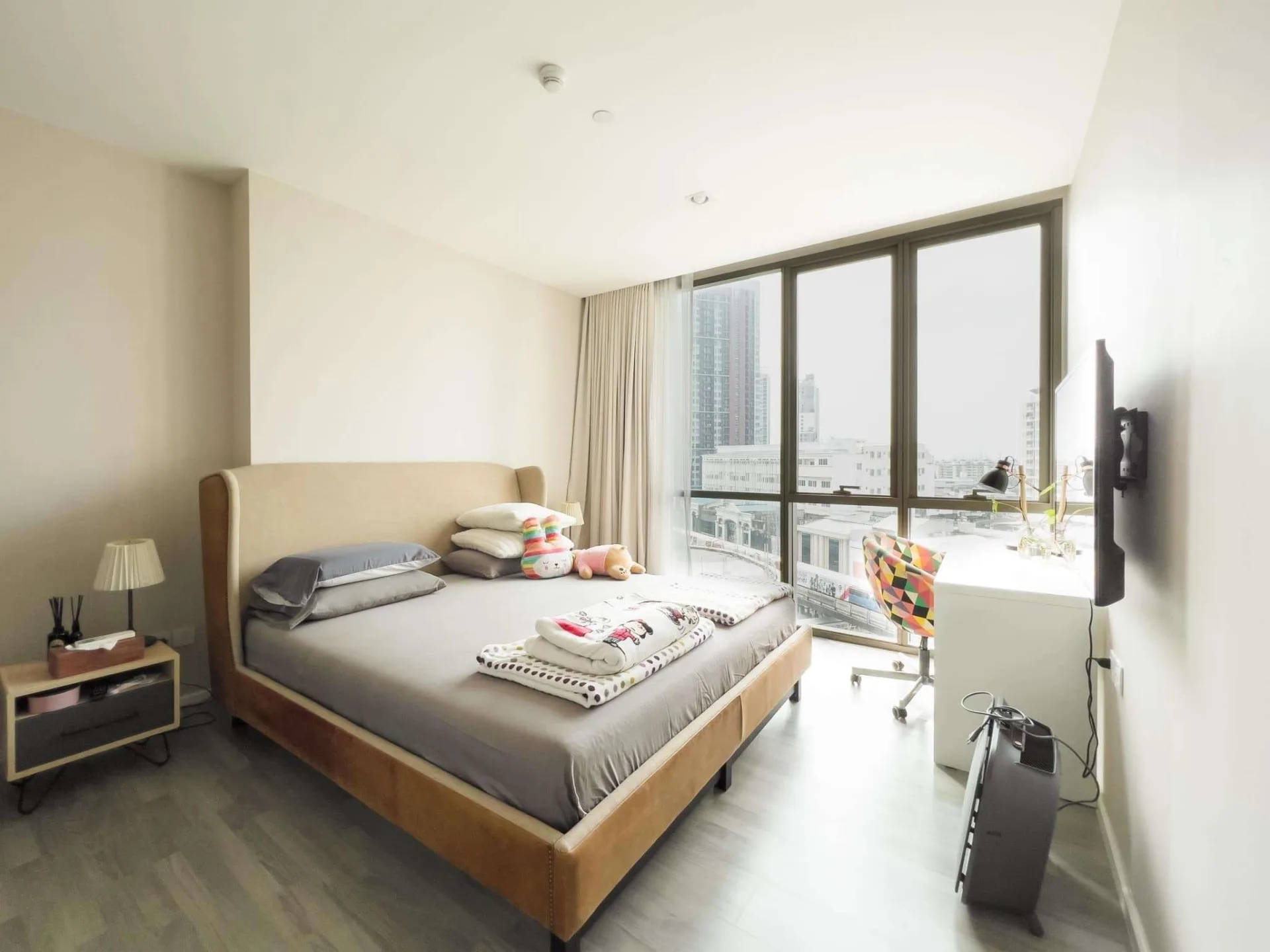 Property photos for The Room Sukhumvit 64