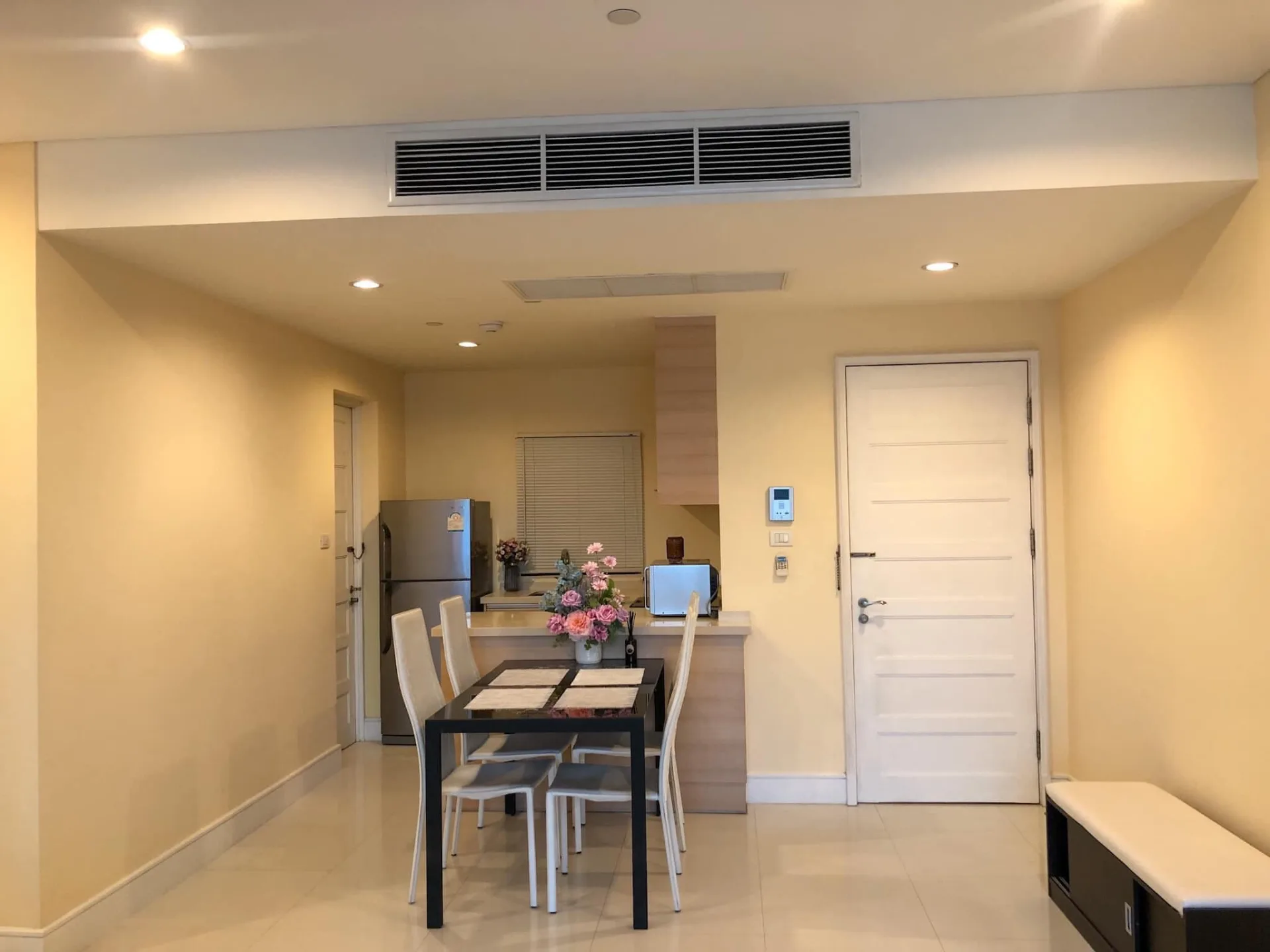 Property photos for Aguston Sukhumvit 22