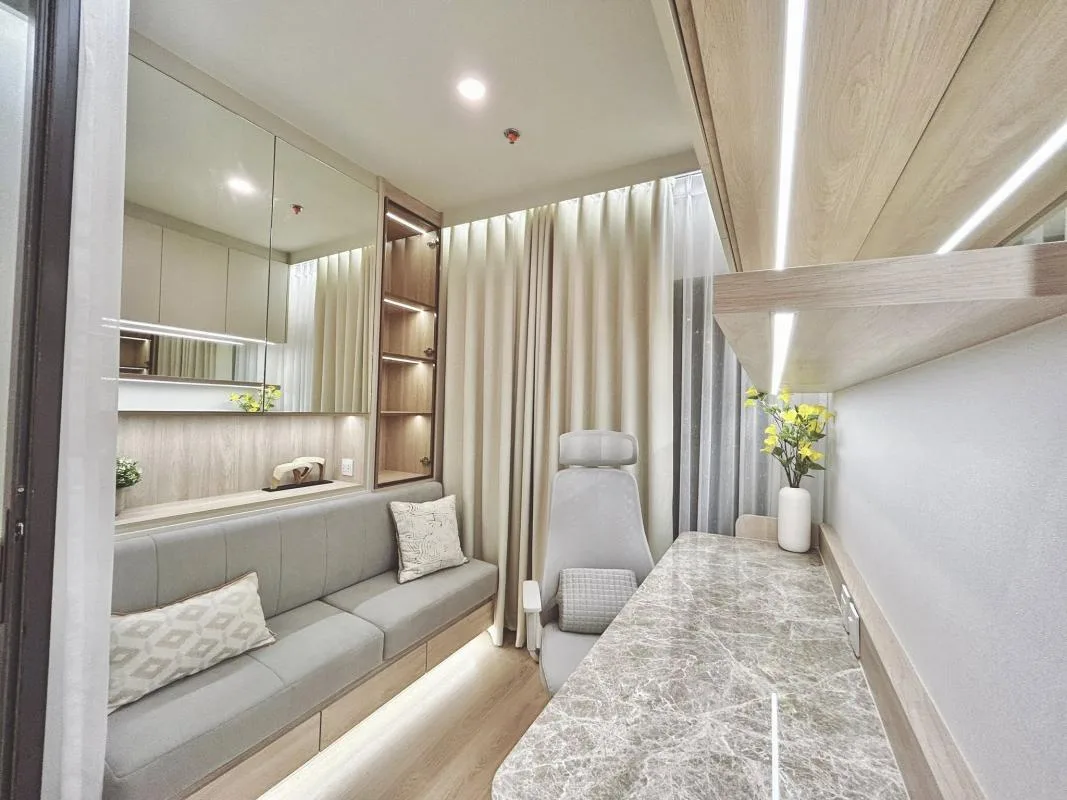 Property photos for Life Rama 4 - Asoke