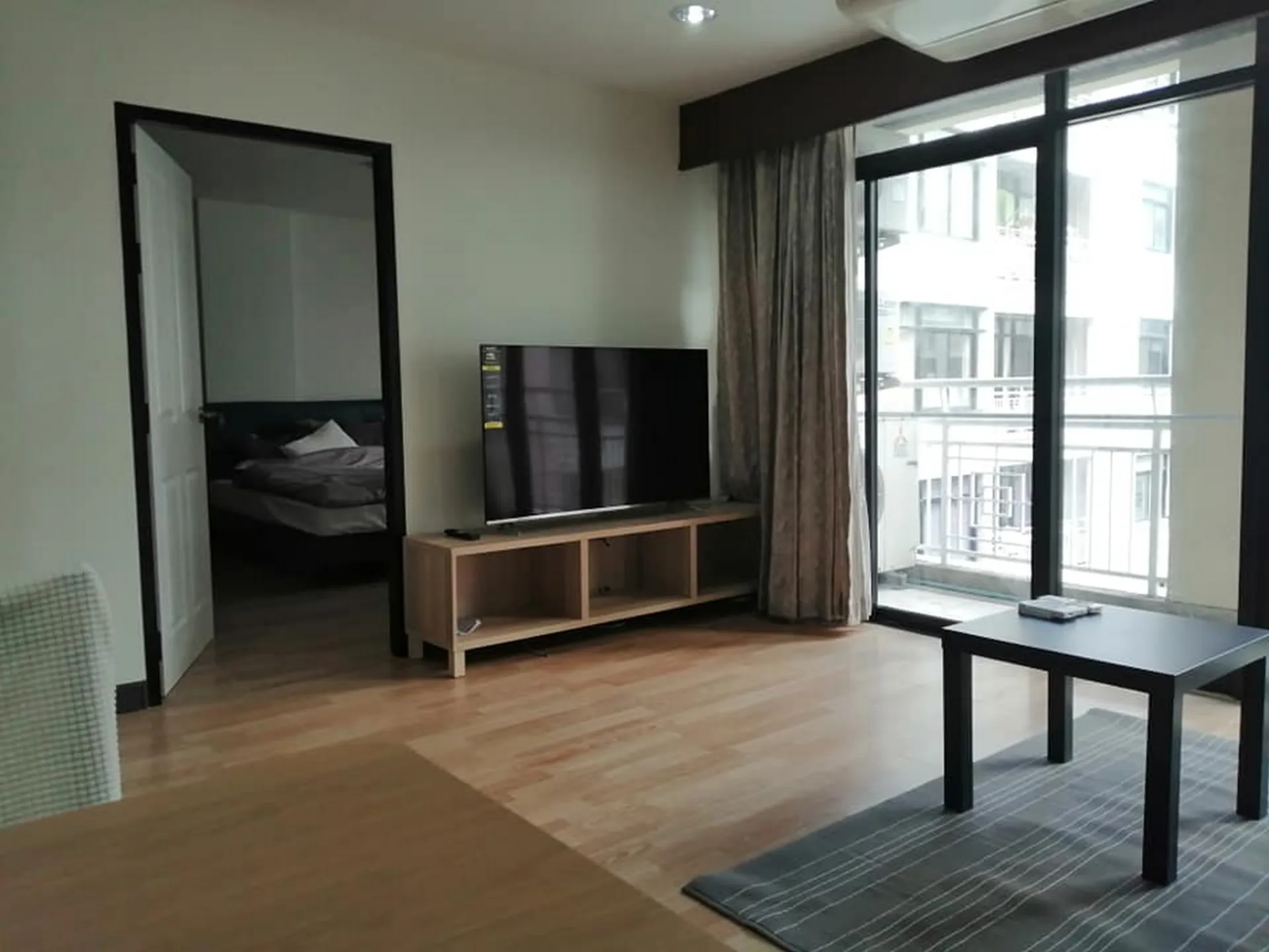 Property photos for Green Point Silom
