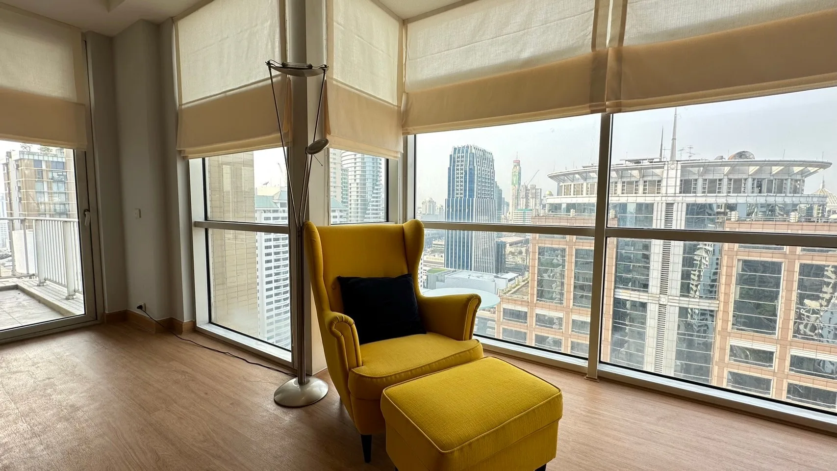 Property photos for Langsuan Ville