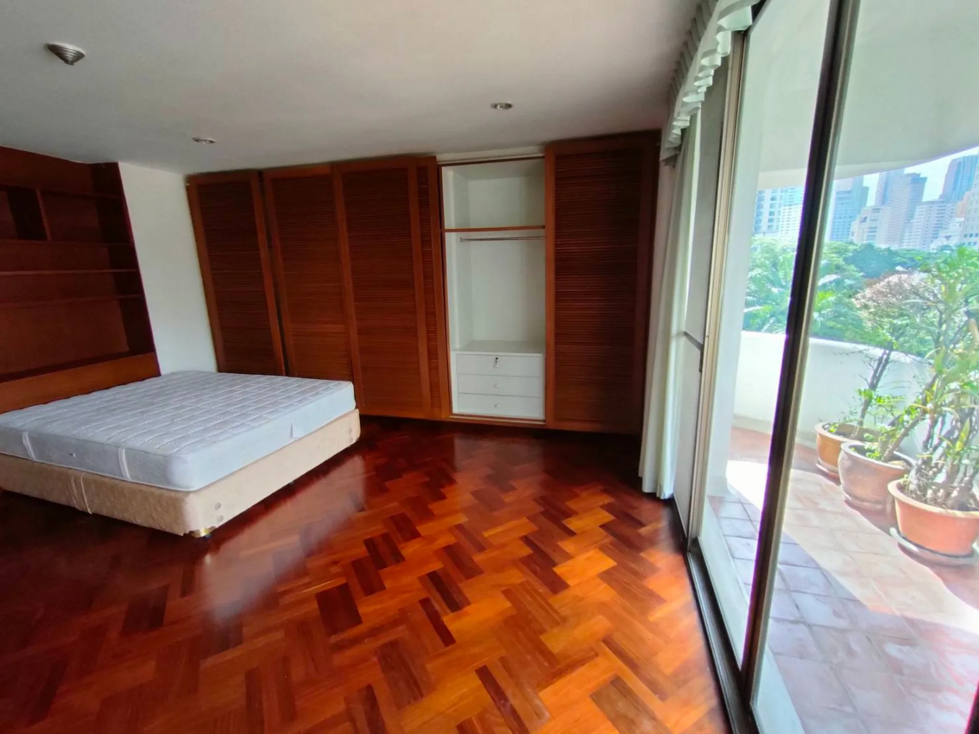 Property photos for Ruam Rudee Penthouse