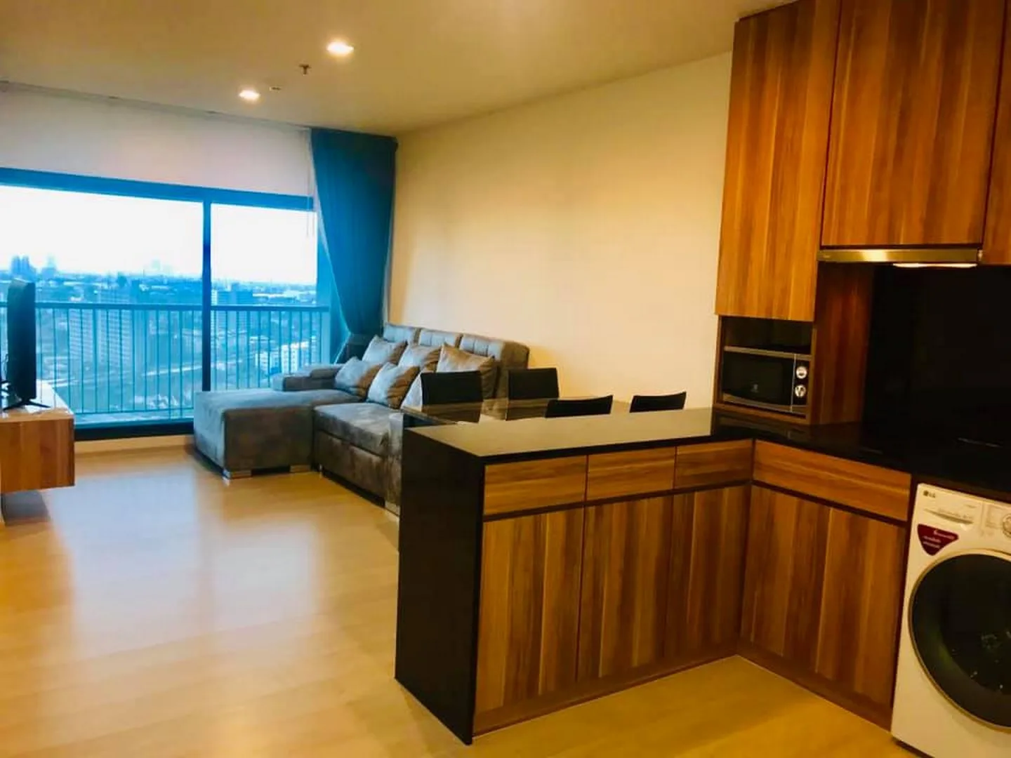 Property photos for Life Sukhumvit 48