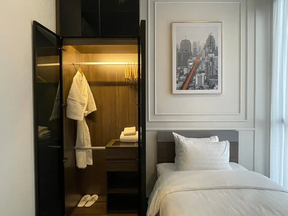 Property photos for Park Origin Thonglor