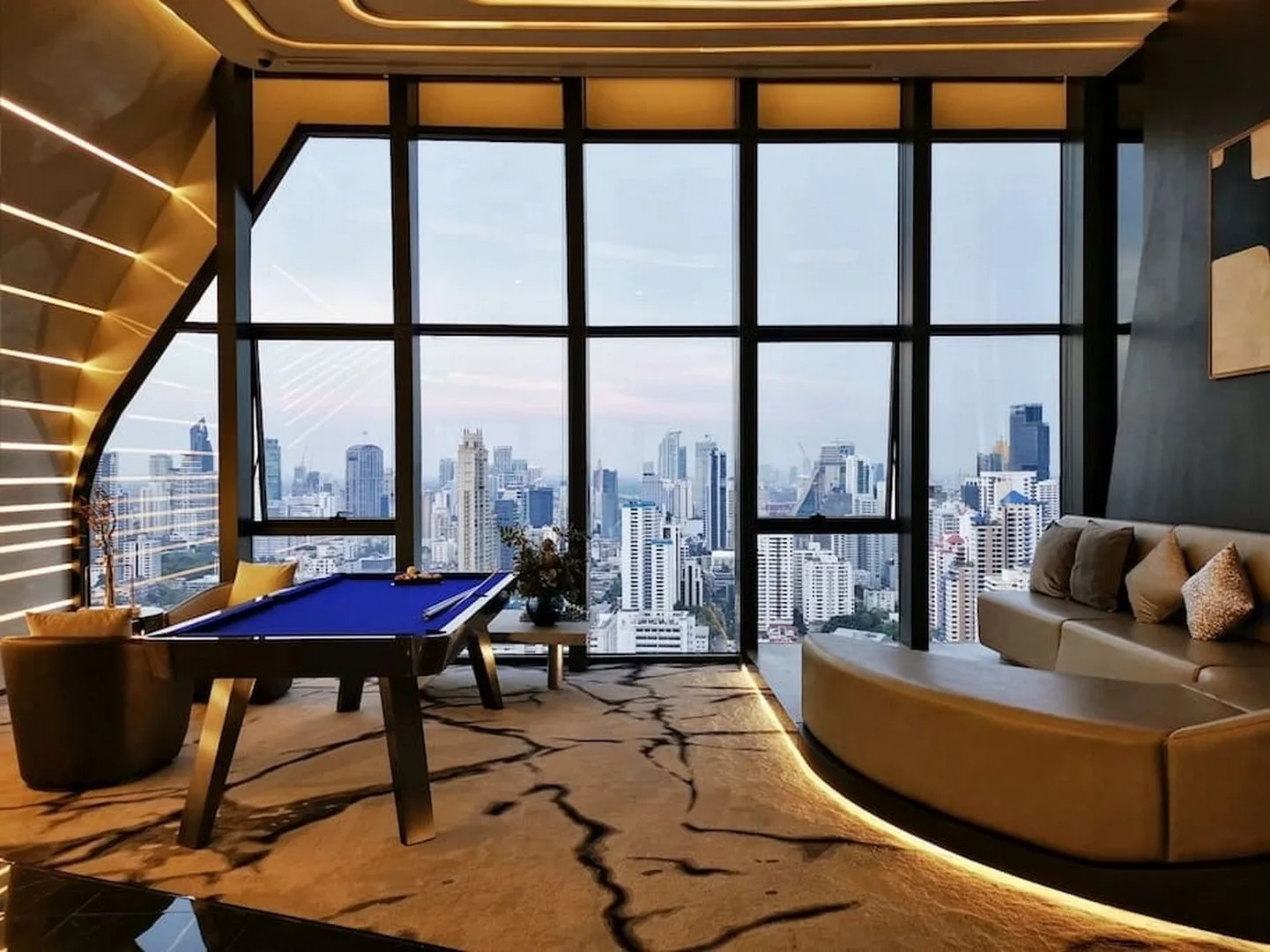 Property photos for Ideo Mobi Asoke