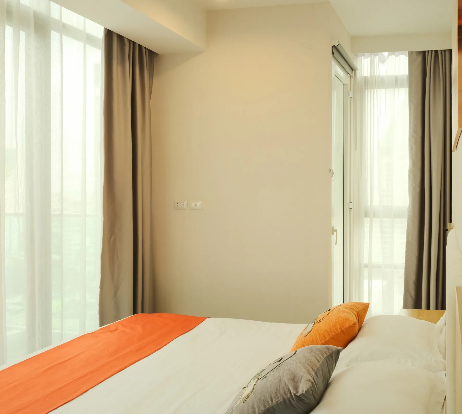 Property photos for Siamese Surawong