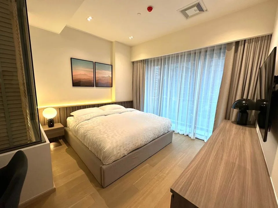 Property photos for The Strand Thonglor