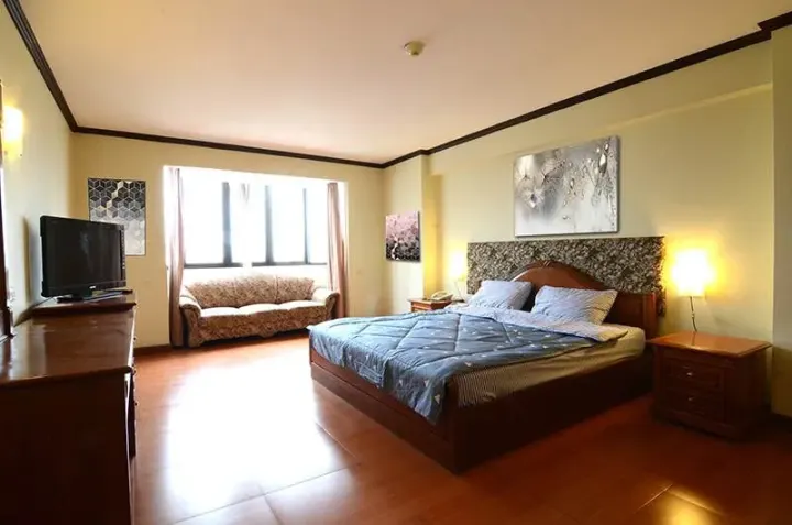 Property photos for Omni Tower Sukhumvit Nana