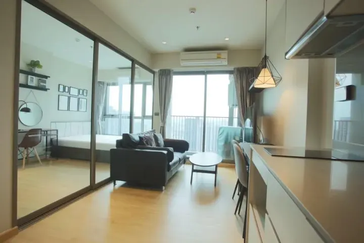 Property photos for Whizdom Station Ratchada - Thapra
