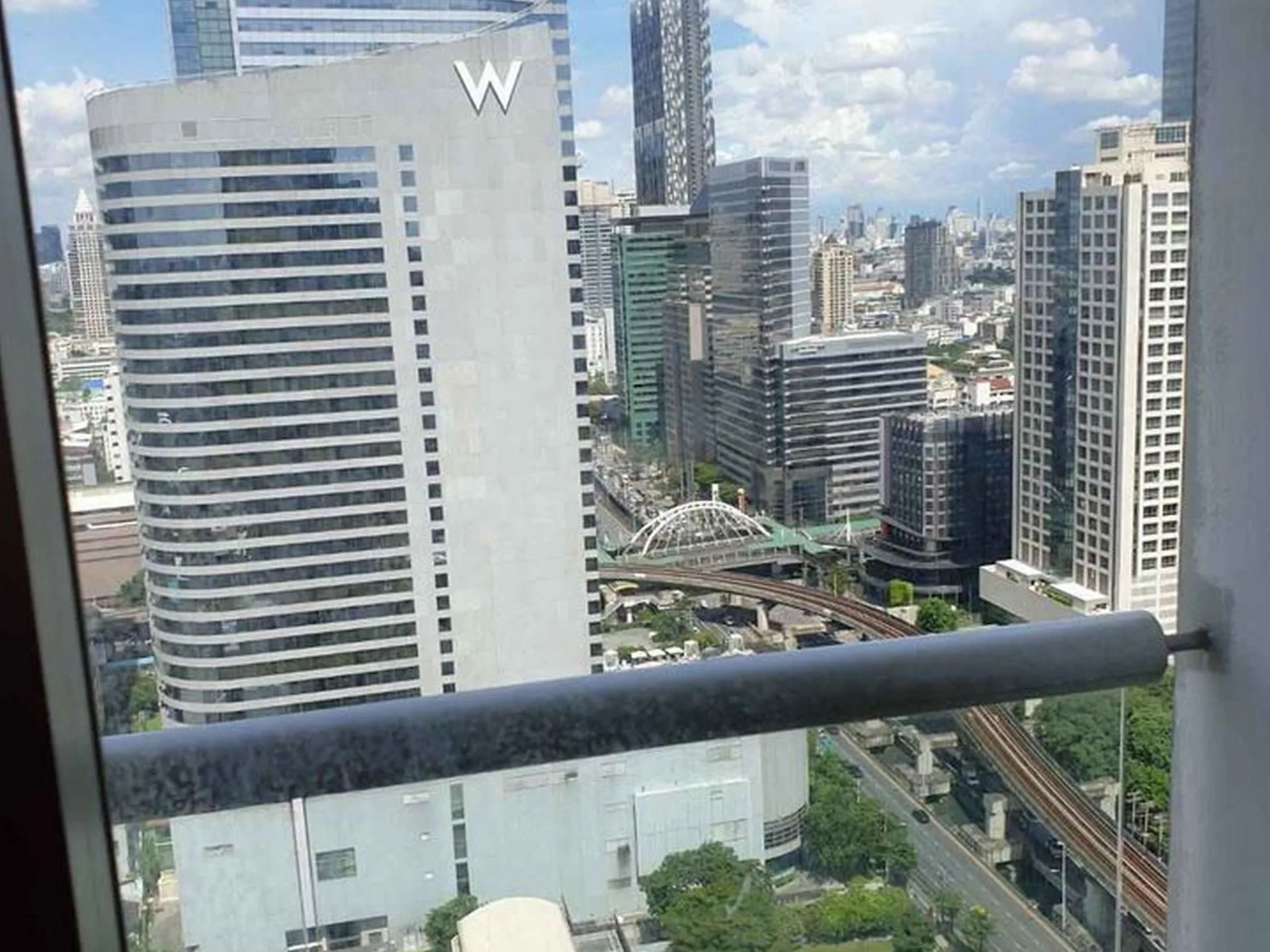 Property photos for Silom Suite