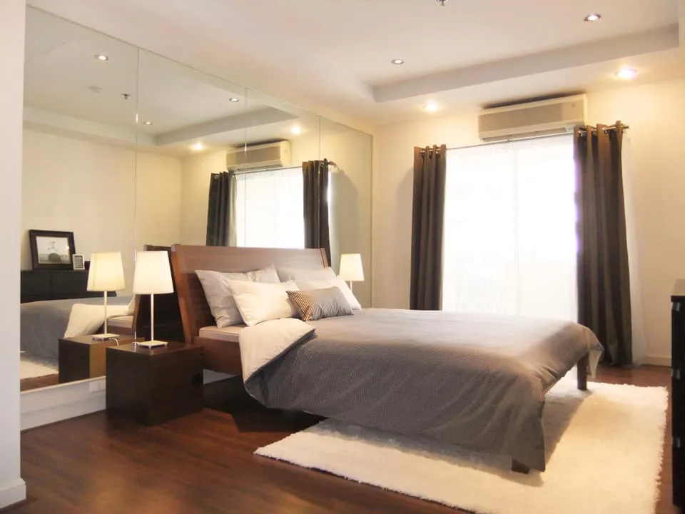 Property photos for The Royal Place 2