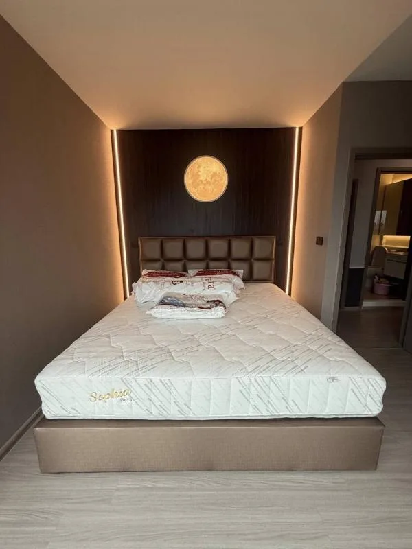 Property photos for Life Asoke Hype