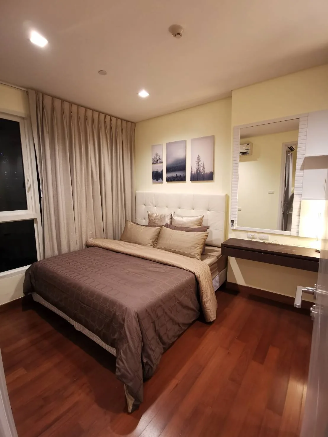 Property photos for Ivy Thonglor