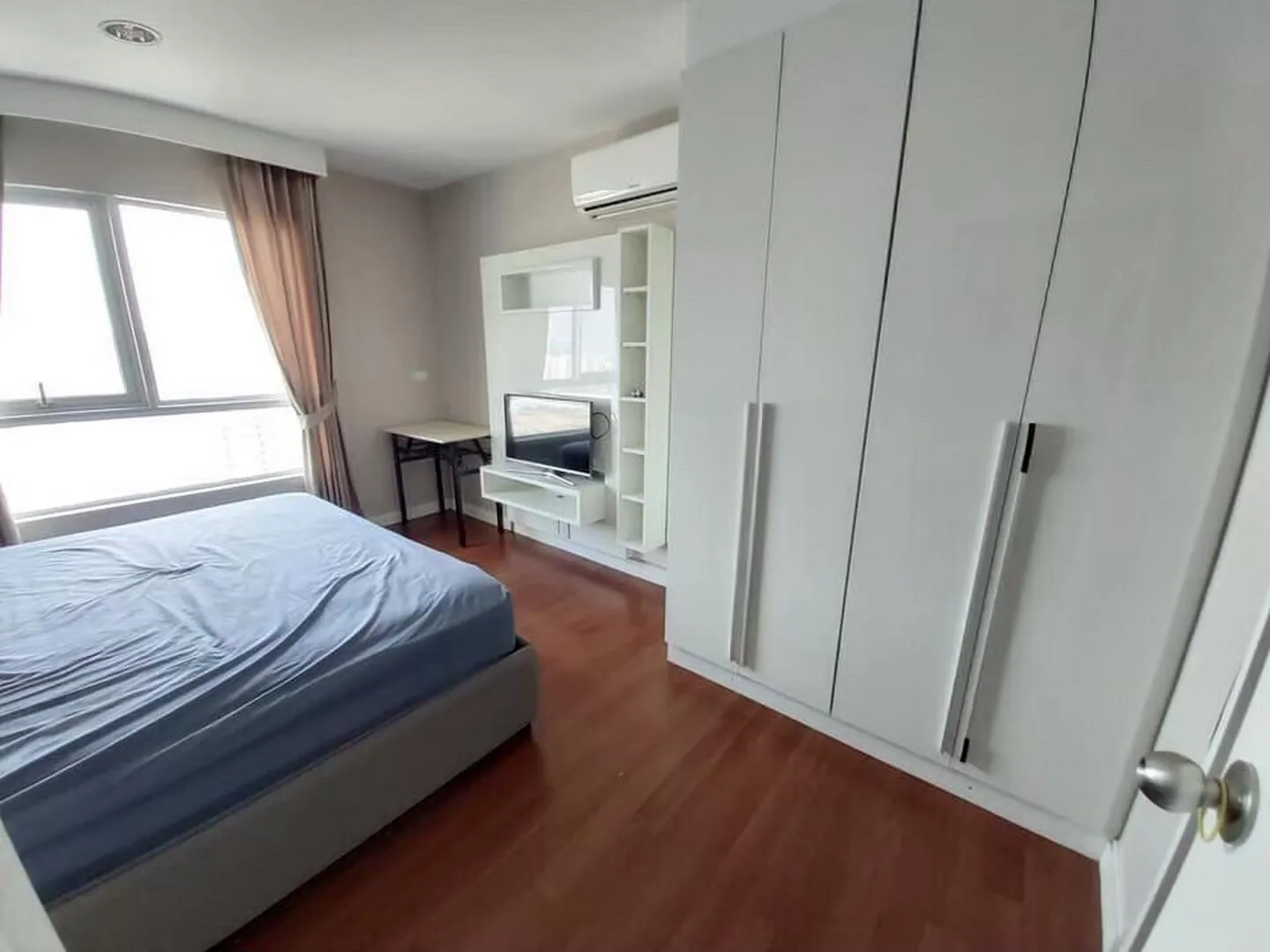 Property photos for Belle Grand Rama 9