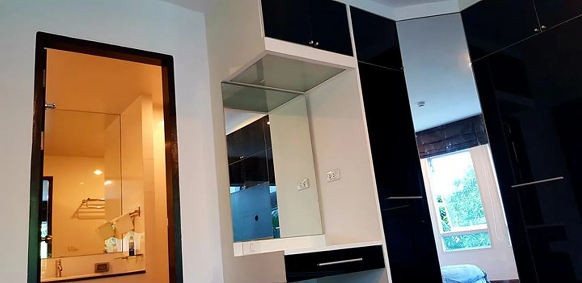Property photos for The Amethyst Sukhumvit 39