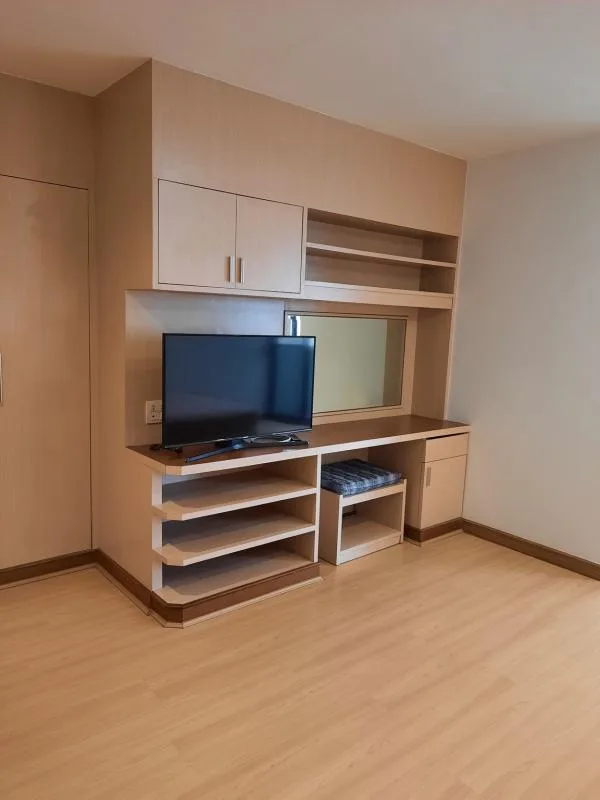 Property photos for Fifty Fifth Tower