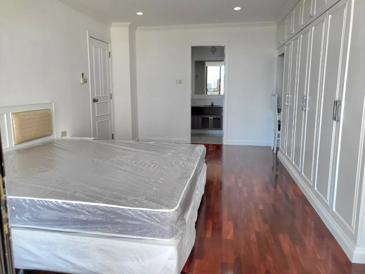 Property photos for Acadamia Grand Tower