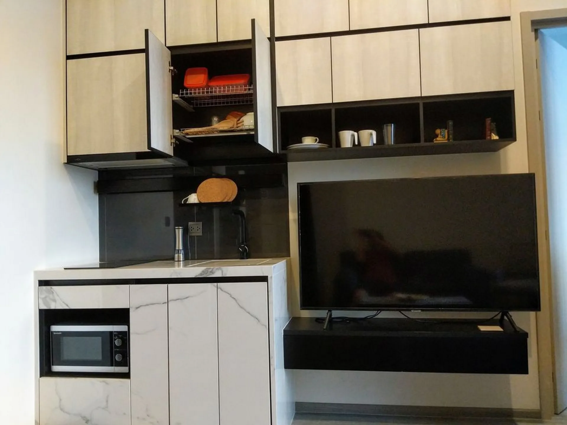 Property photos for The Line sukhumvit 101