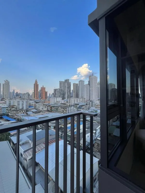 Property photos for Life Rama 4 - Asoke