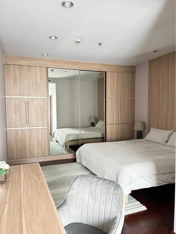 Property photos for Noble Ora