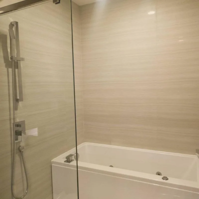 Property photos for Park Origin Thonglor