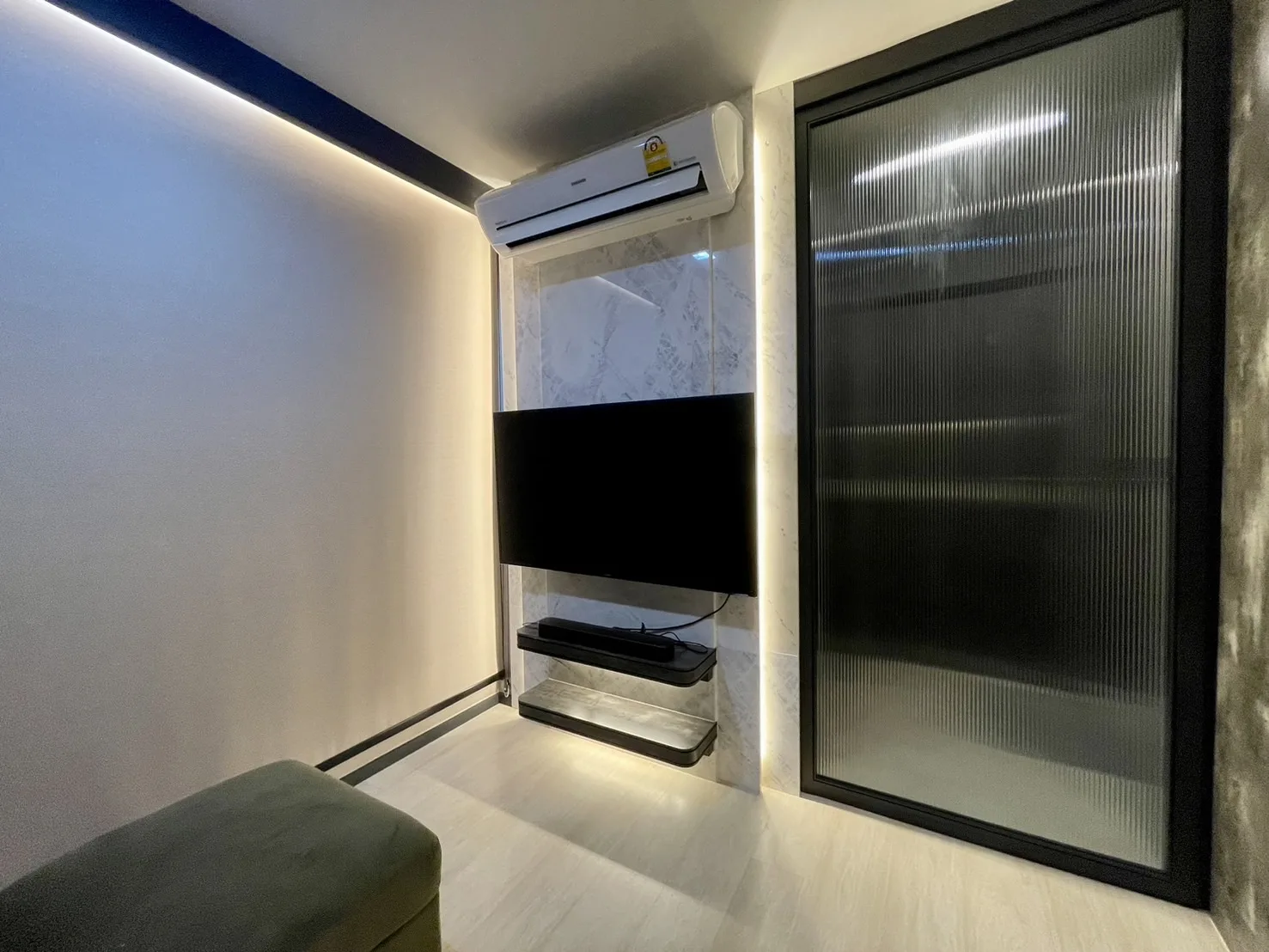 Property photos for Life One Wireless