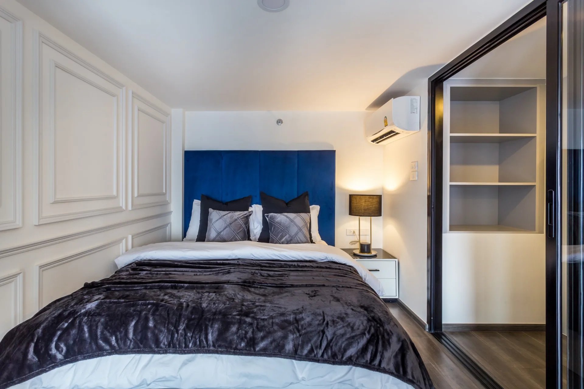 Property photos for Knightsbridge Space Ratchayothin