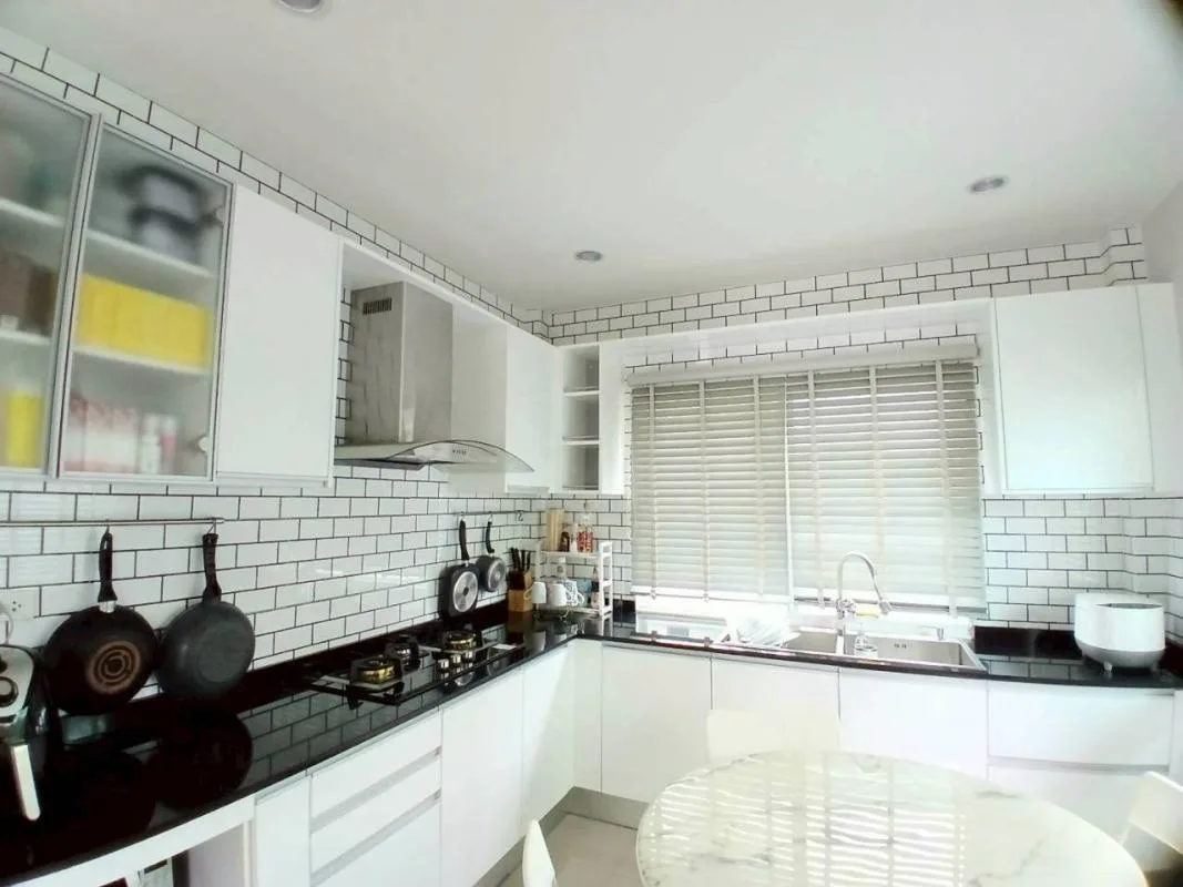 Property photos for The Centro Watcharapol