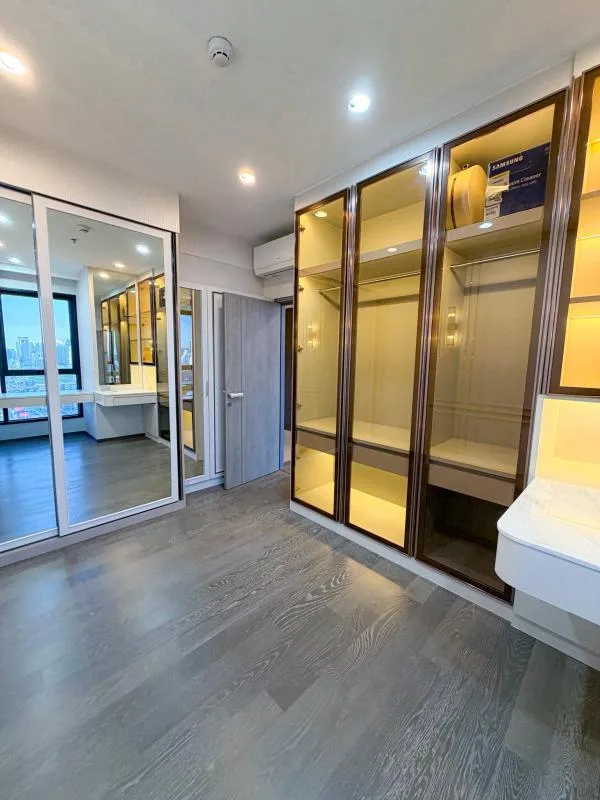 Property photos for Coco Parc