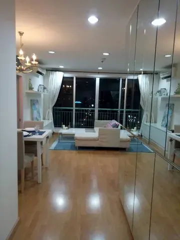 Property photos for Life @ Phahon - Ari
