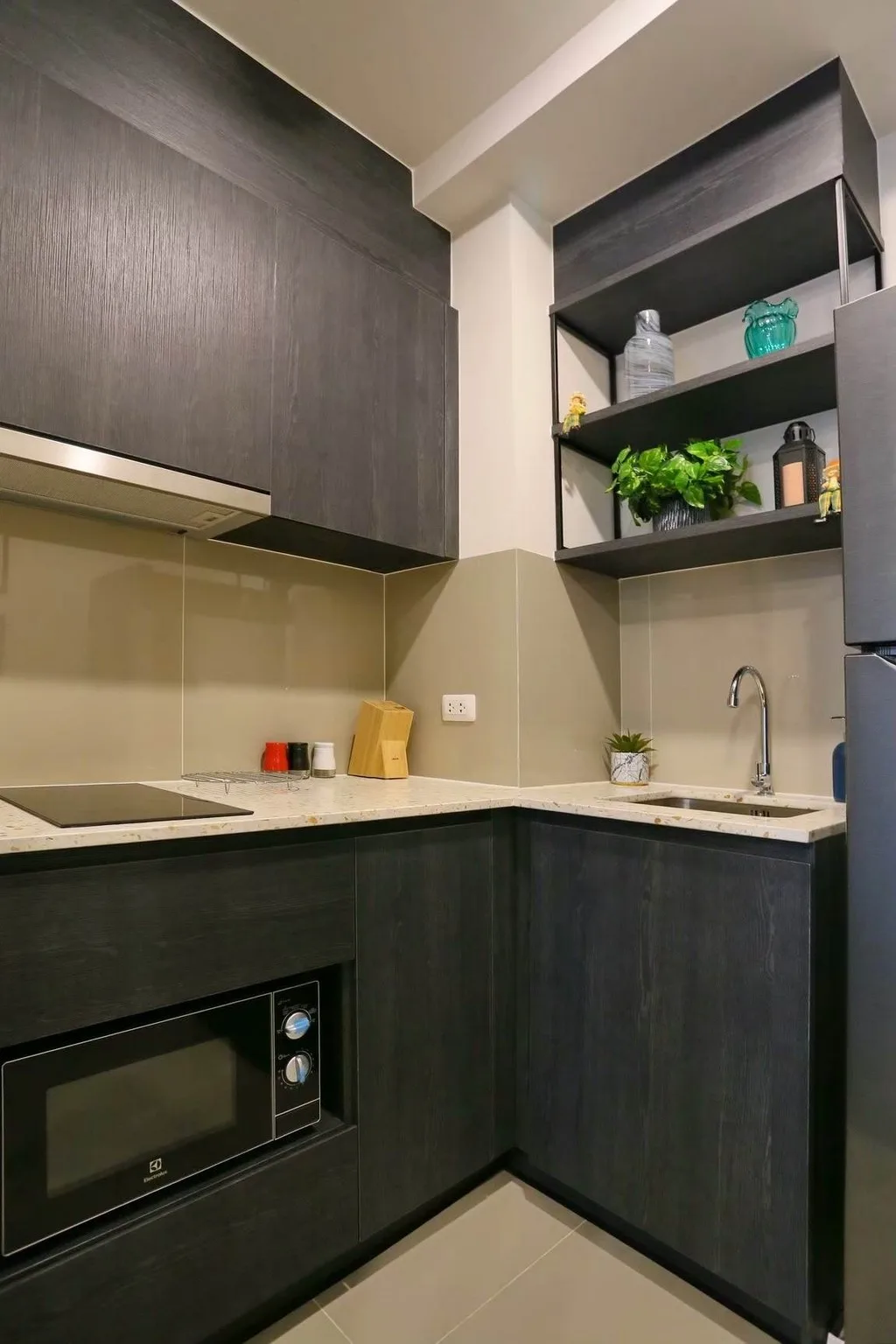 Property photos for XT Huaikhwang