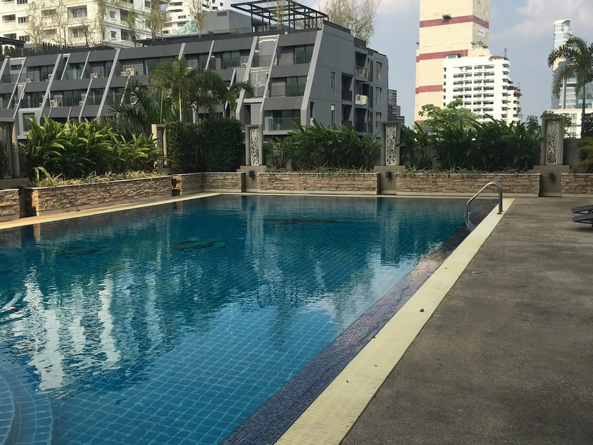Property photos for The Habitat Sukhumvit 53